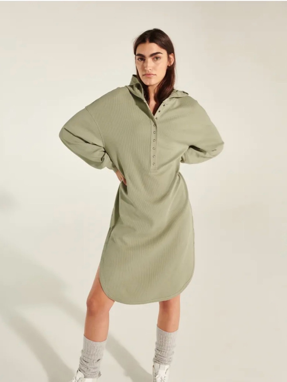 Sweaty Betty x Halle Berry Hera Waffle Dress  Hooded Olive Green M